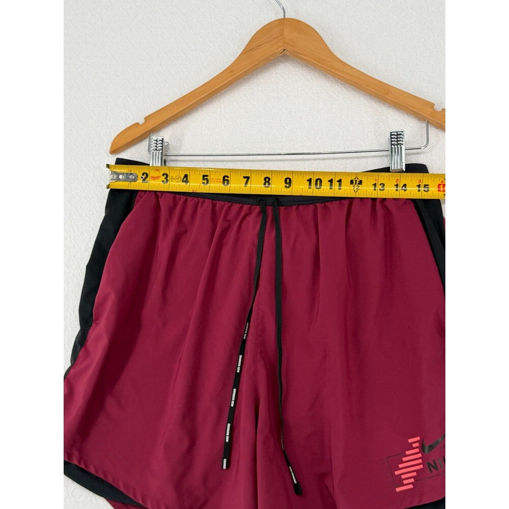 Nike Running Shorts XXL Maroon Black Dri-Fit Lined Drawstring Pocket Reflective - Picture 2 of 11